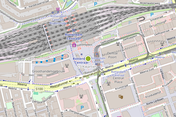 Ambulance-melding op Stationsplein, Rotterdam op 16 juli, kaart-overzicht
