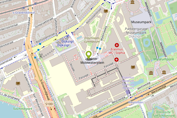 Ambulance-melding op Dr. Molewaterplein, Rotterdam op 25 april, kaart-overzicht