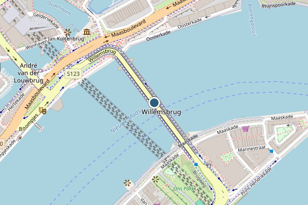 Politie-melding op Willemsbrug, Rotterdam op 22 juli, kaart-overzicht